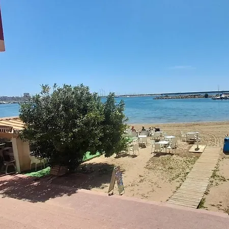 Ali's House Апартаменти