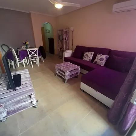Апартаменти Ali's House *