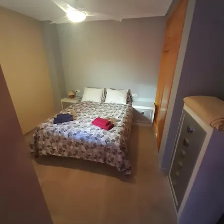 Ali's House Апартаменти Торрев'єха
