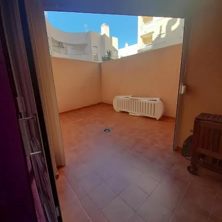 Апартаменти Ali's House Торрев'єха