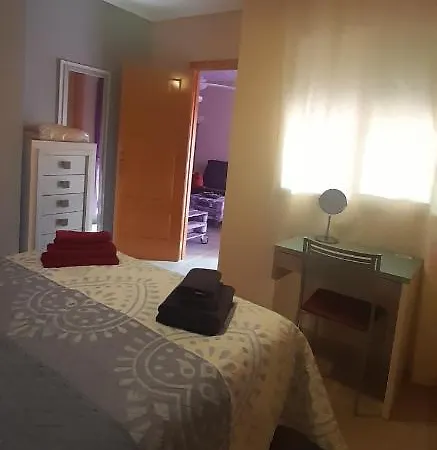 Ali's House Апартаменти Торрев'єха